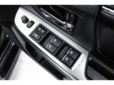 2016 SUBARU LEVORG 1.6 GT-S AWD CVT  ผ่อน 6,582 บาท 12 เดือนแรก รูปที่ 8
